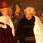 Domniţe, cavaleri, poveşti boiereşti şi reţete tradiţionale la Carnavalul Medieval de la Hunedoara