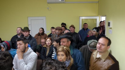 FOTO / Ședință cu scandal la Recaș! Consilierii au votat pentru schimbarea viceprimarului Alin Neamțu