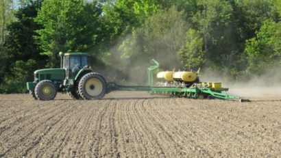 AUDIO / Se depun cererile pentru motorina utilizată în agricultură, în trimestrul IV