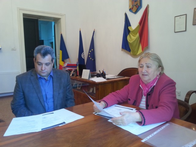 Univesitatea Aurel Vlaicu din Arad dă înjudecată cotidianul Ziua de Vest!