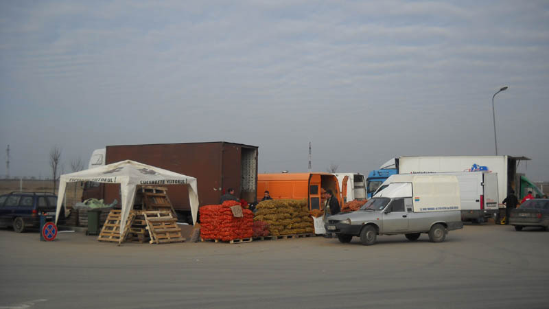 Comercianții din Piața de Gros se plâng că au scăzut vânzările, după intensificarea controalelor ANAF