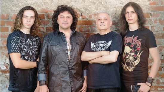 Trupa COMPACT, în concert la Covaci