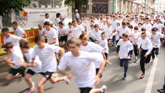 Cros Olimpic şi Pentatlon pe echipe, în Parcul Rozelor