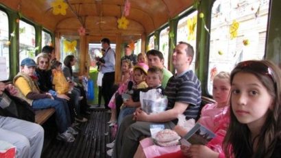 Tramvaiul copiilor circulă luni, la Timișoara