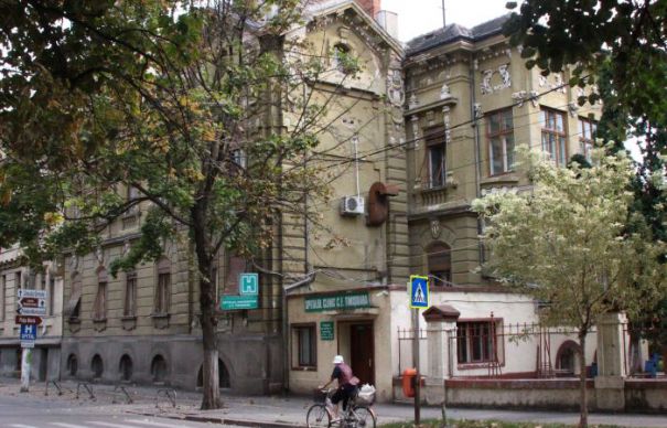Spitalul CFR din Timișoara limitează accesul vizitatorilor