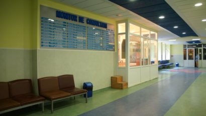 DSP dă asigurări că spitalele din Timiș nu au probleme cu dezinfectanții