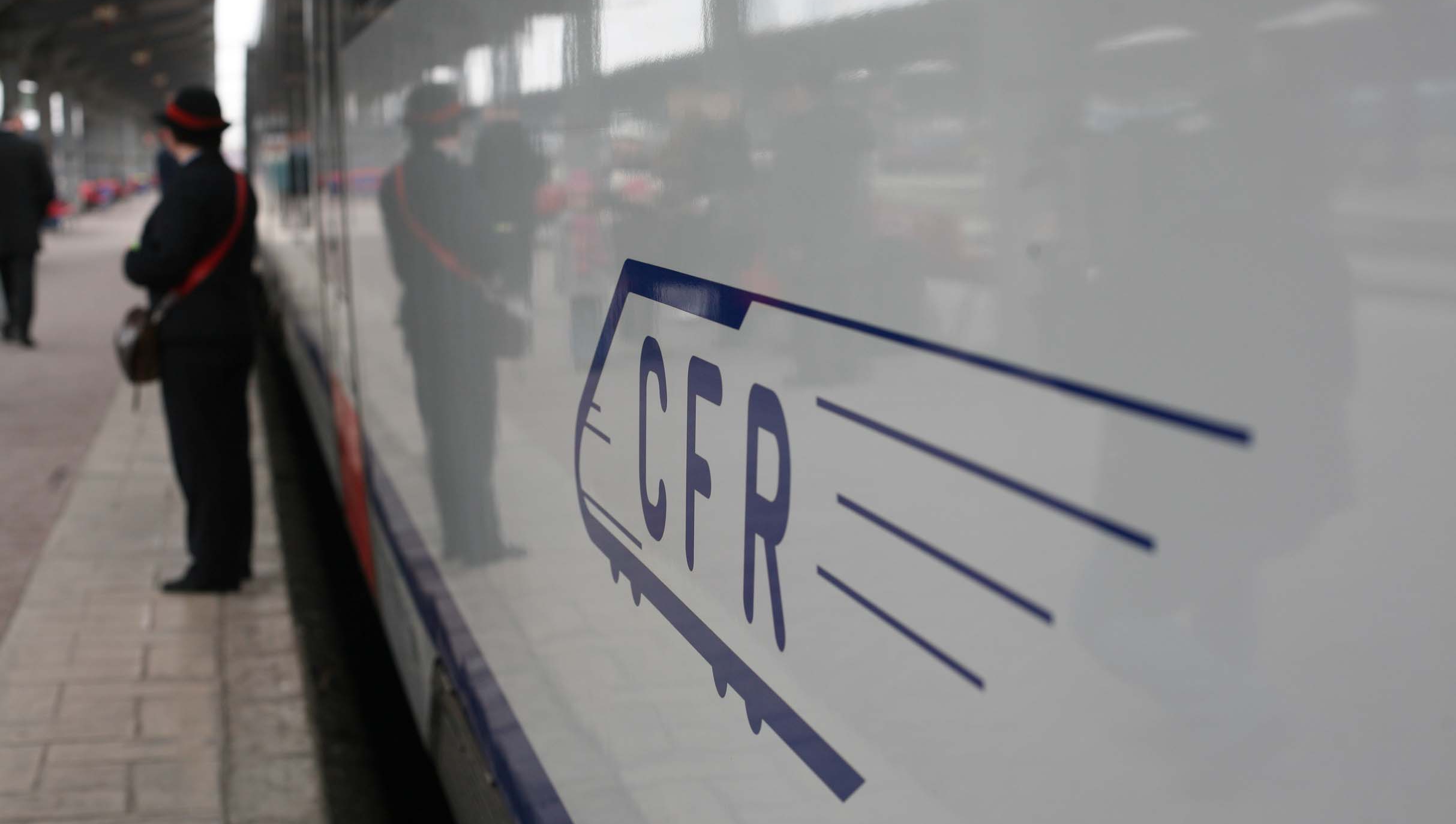 Călătorii gratuite nelimitate cu trenul pentru studenții români