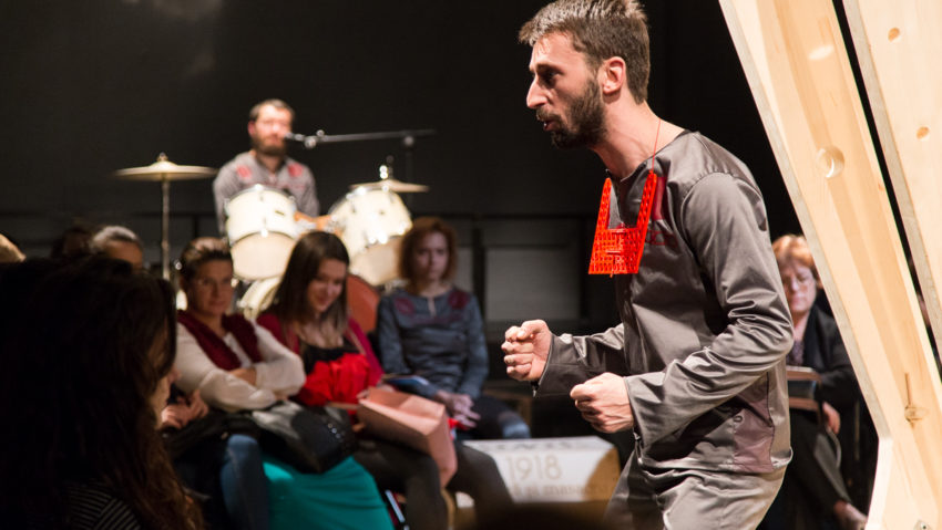 Două spectacole-eveniment în cadrul Platformei de Teatru Politic, la Sala 2 a TNT