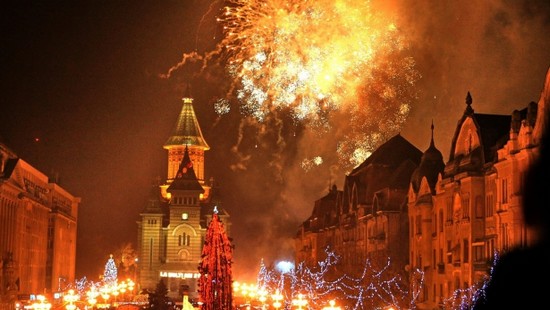 Concerte de Anul Nou în Piața Victoriei din Timișoara