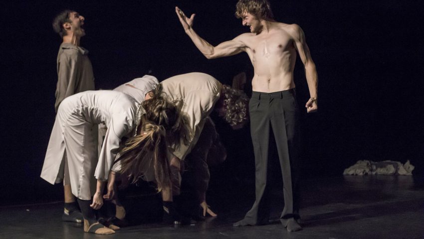 KAMPF, cu trupa de teatru M-Studio din Sf. Gheorghe KAMPF, cu trupa de teatru M-Studio din Sf. Gheorghe