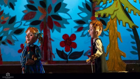 "Hansel şi Gretel" la Teatrul Merlin