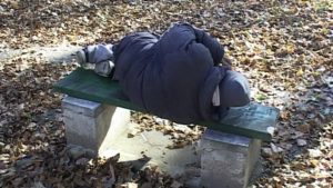 110 oameni fără adăpost descoperiți de Poliția Locală Timișoara într-o singură lună