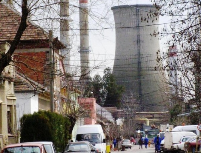 CET Hidrocarburi începe să furnizeze căldură în Arad