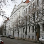 Biblioteca Judeţeană "A.D.Xenopol" premiază căştigătorii ediţiei a X-a a Concursului Naţional de Scrisori, Mesaje şi Declaraţii de Dragoste