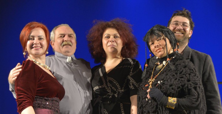"Trandafirul Tatuat", prezentat de Teatrul de Artă Deva, pe scena Teatrului de Vest