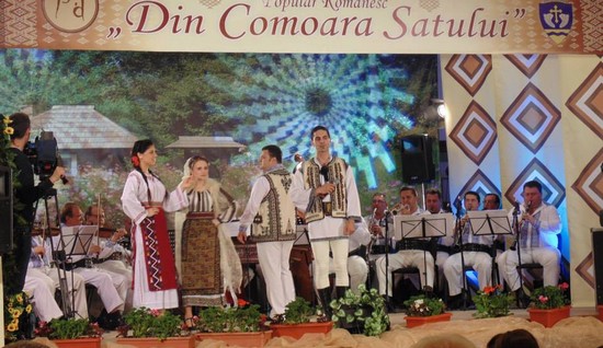 Festival-concurs ”Din comoara satului”, la Ghiroda