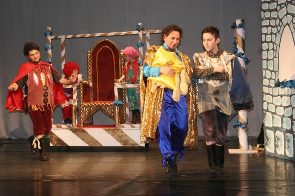 "Zâna Trandafirilor Albaştri" - spectacol pentru copii - la Palatul Cultural