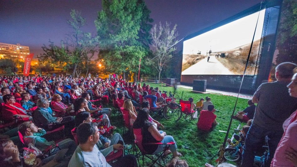 Caravana "Metropolis" - în Parcul Eminescu