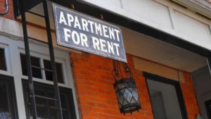 Juridic | Folosirea unui spatiu închiriat de către o altă persoană decât cea din contract