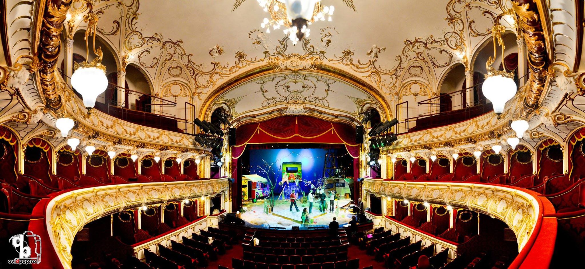 "Cabaretul DADA"  la Teatrul "Regina Maria"