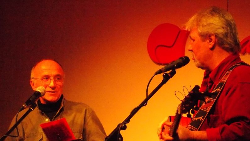 Concert Folk aniversar - Cristian Buică şi Vasile Gondoci, la "Space Bowling"