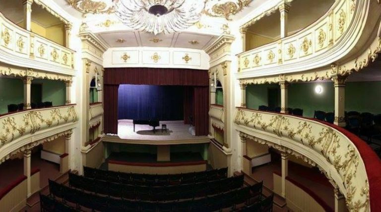 Festival de Teatru şi Operetă la Teatrul Vechi