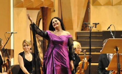 Mezzosoprana Aura Twarowska, omagiată la Viena