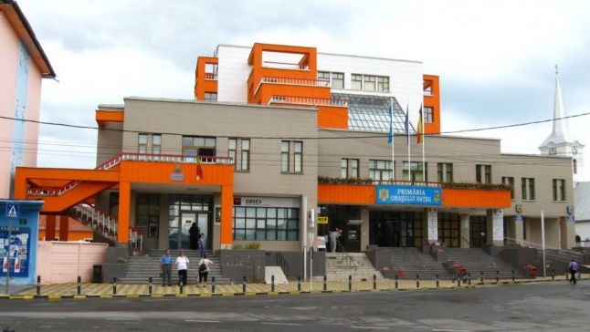 Lansare de Carte: dr.Ioachim Lazăr – „Voluntari Hunedoreni În Războiul Pentru Întregirea României”, la Primărie