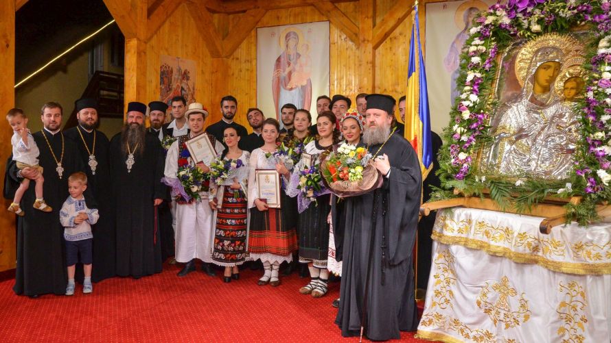 "Primăvară, Primăvară" - Pricesne şi Cântece tradiţionale, la Teatrul "Regina Maria"