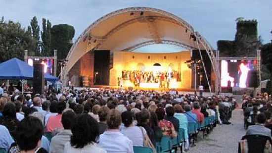 Recital de poezie și spectcol folcloric de Ziua Pensionarilor Timişoarei / PROGRAM