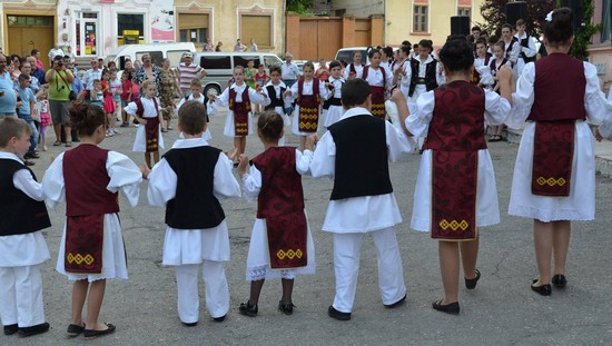 Festivalul comunităţilor entice din Banat, la Bocşa / PROGRAM
