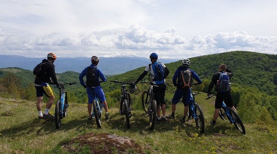 Se deschide sezonul ”Banat Brunch”, cu gastronomie locală și mountainbike, în Caraș-Severin