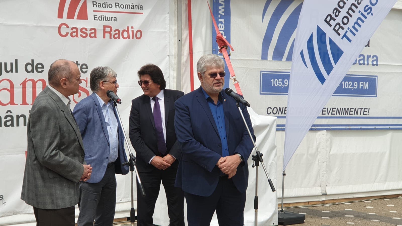 FOTO/ VIDEO/ S-a deschis cel mai mare târg de carte Gaudeamus Radio România de la Timișoara