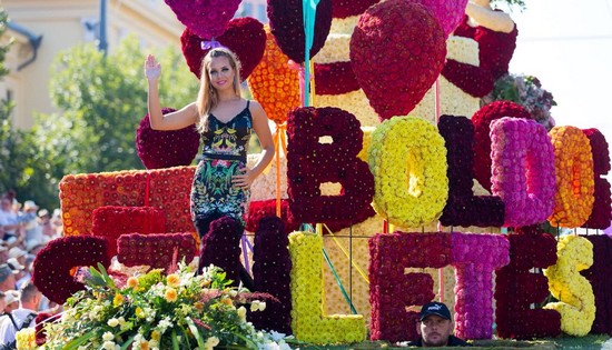 Carnavalul Florilor la Oradea