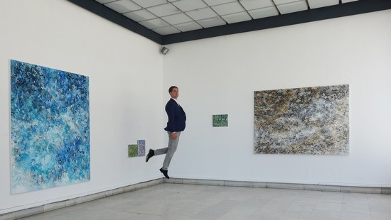 Expoziție ”Fresh” semnată de Sorin Scurtulescu, găzduită de Galeria Helios