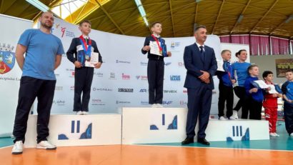 Gimnaștii lugojeni și timișoreni, printre medaliații juniorilor III