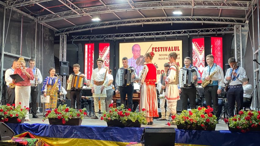 Selecțiuni din Festivalul-Concurs „Efta Botoca” la Radio Timișoara. Rezultatele concursului