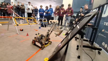 Concurs de robotică la Arad pentru calificarea la FIRST Tech Challenge