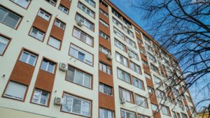 Reabilitare termică pentru 12 blocuri din zona Dacia cu bani de la primărie