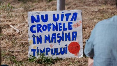 Remix ID prezintă spectacolul „Nu uita crofnele în mașina timpului”