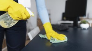 800 de prestatori casnici sunt activi în Timiș