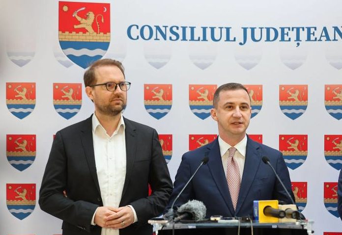 Afred Simonis: „Cazul Neacșu nu se compară cu cel al lui Anastasiu”. Dominic Fritz: “Fiecare partid e responsabil pentru oamenii pe care îi propune” Afred Simonis: „Cazul Neacșu nu se compară cu cel al lui Anastasiu”. Dominic Fritz: “Fiecare partid e responsabil pentru oamenii pe care îi propune”