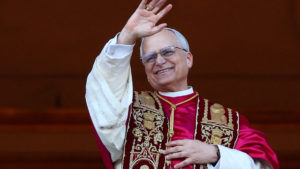 Cine este Papa Leon al XIV-lea? Un teolog discret cu studii de matematică și filosofie