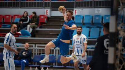 CSM Oradea, bătută acasă de o echipă ce a avut opt jucători pe foaie | AUDIO