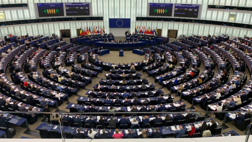 Parlamentul European cere un buget ambițios. Mai mulți bani pentru securitate, agricultură și infrastructură Parlamentul European cere un buget ambițios. Mai mulți bani pentru securitate, agricultură și infrastructură