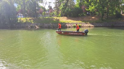 Intervenție de urgență după ce un bărbat s-a aruncat în Bega