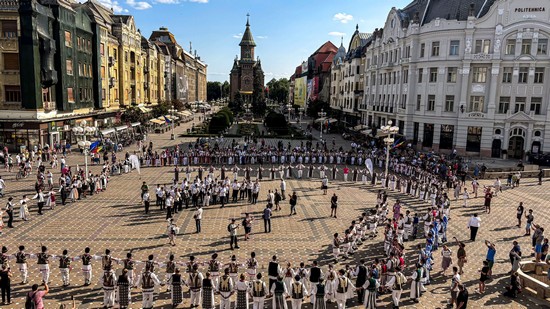 Festivalul Etniilor în centrul Timișoarei, în prima zi a verii