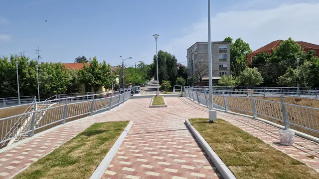 Primăria Timișoara refuză recepţia pasarelei Gelu și cere expertiză tehnică
