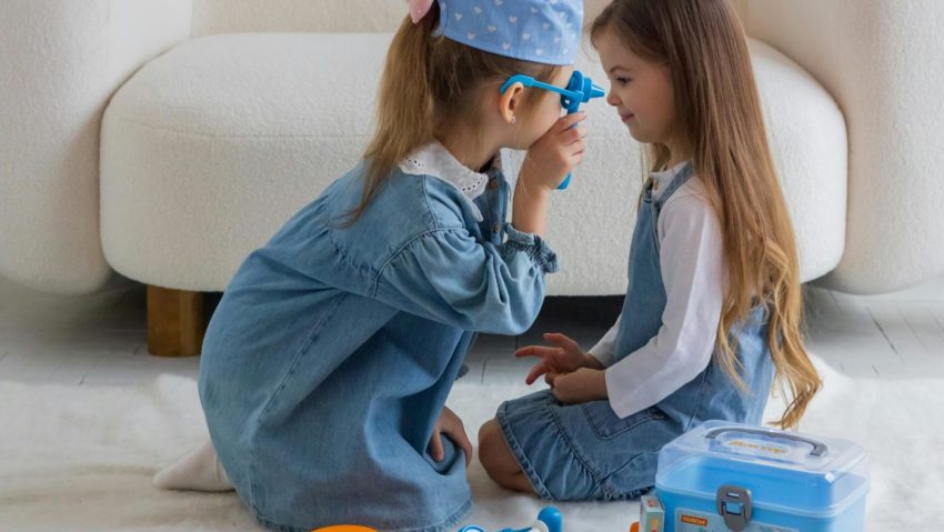 „Super Eroii Sănătății” – Ziua Copilului devine lecție de sănătate la Timișoara „Super Eroii Sănătății” – Ziua Copilului devine lecție de sănătate la Timișoara