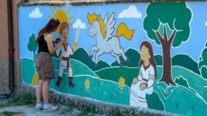 „Color the Village”: 30 de case renovate în Grădinari, în doar 3 zile